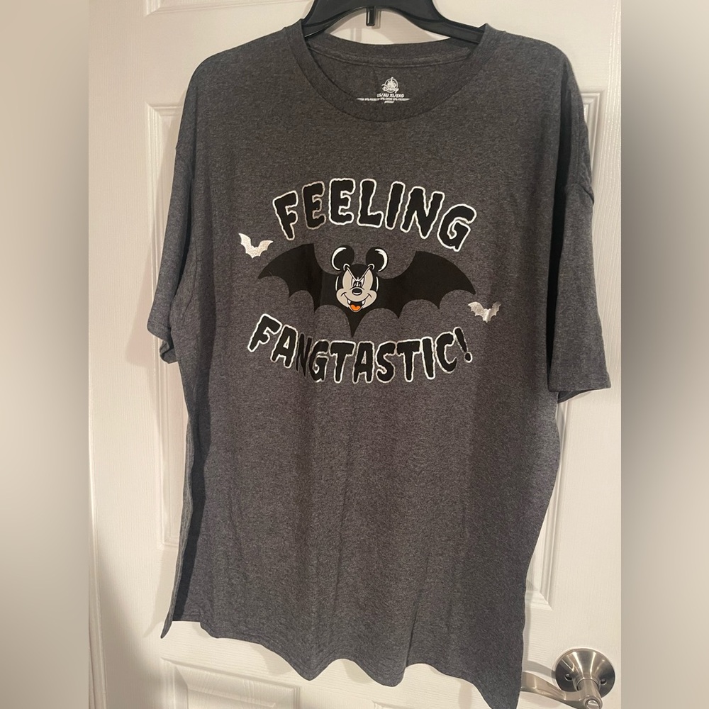 Disneys women’s Halloween Tshirt